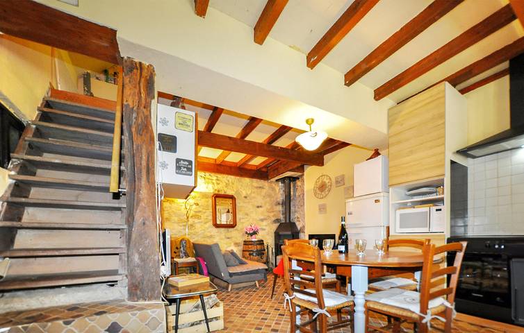 Appartement am Fluss mit Garten & Parkplatz, WiFi in Seix, Parc naturel régional des Pyrénées ariégeoises