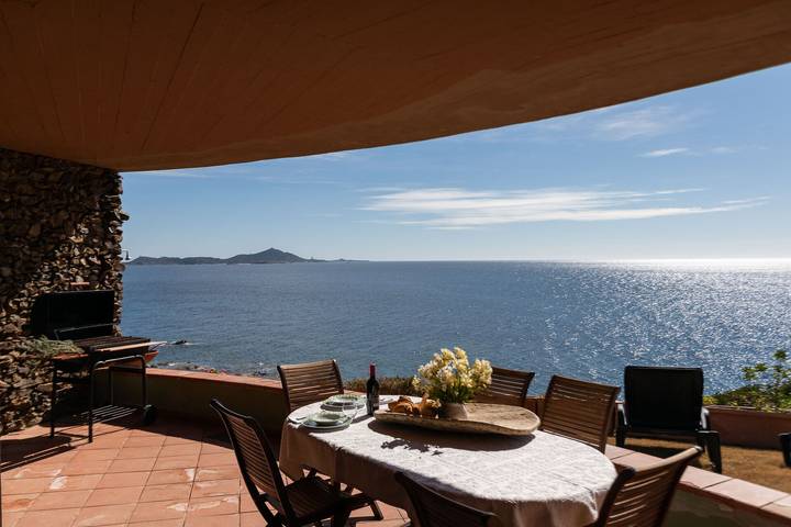 Villa pour 6 personnes, avec jardin, animaux acceptés à Villasimius - 2