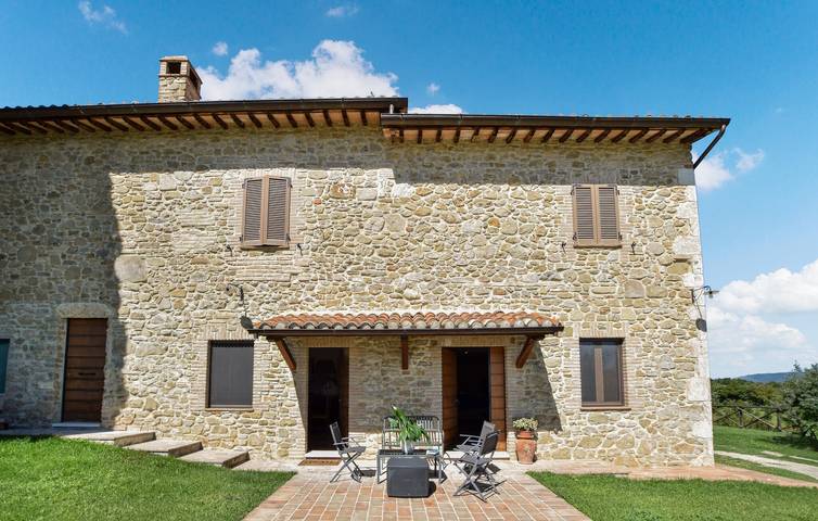Gîte pour 5 personnes, avec jardin ainsi que piscine et terrasse à Gualdo Cattaneo - 2