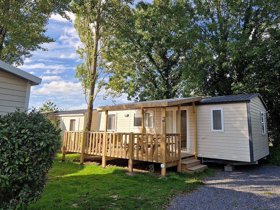 Camping Le Clos de Balleroy - Mobilhome 6 personnes - Nest 35 - 3 chambres - 35 m² + terrasse semi couverte in Balleroy, Région de Bayeux
