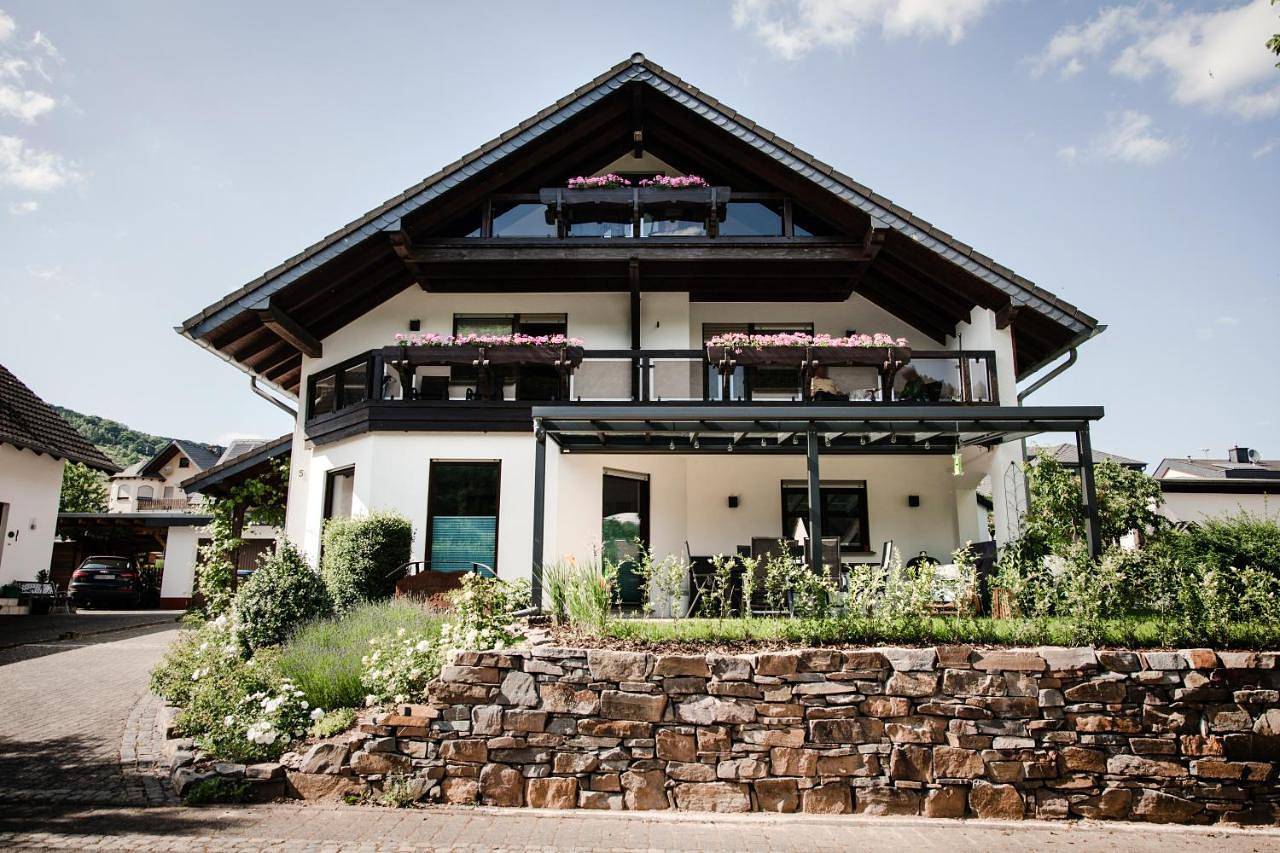 One-Bedroom Apartment in Ellenz-Poltersdorf, Cochem-Zell