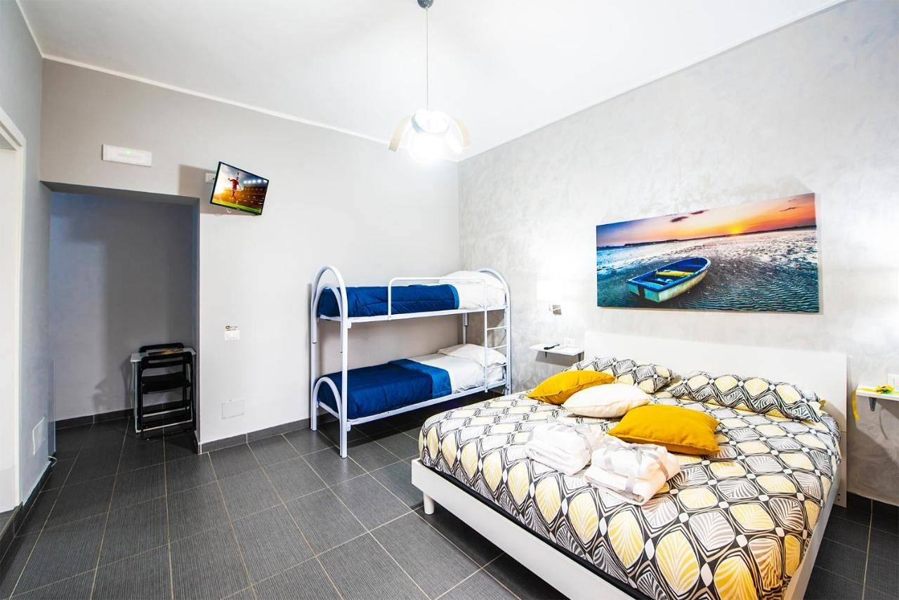 Queen Suite with Spa Bath in Pompei, Parco nazionale del Vesuvio
