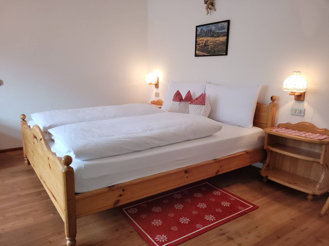 Appartamento intero, Appartamento "Casa Rustica Saslonch" vicino agli impianti sciistici con vista montagna e balcone in Ortisei, Dolomiti Superski