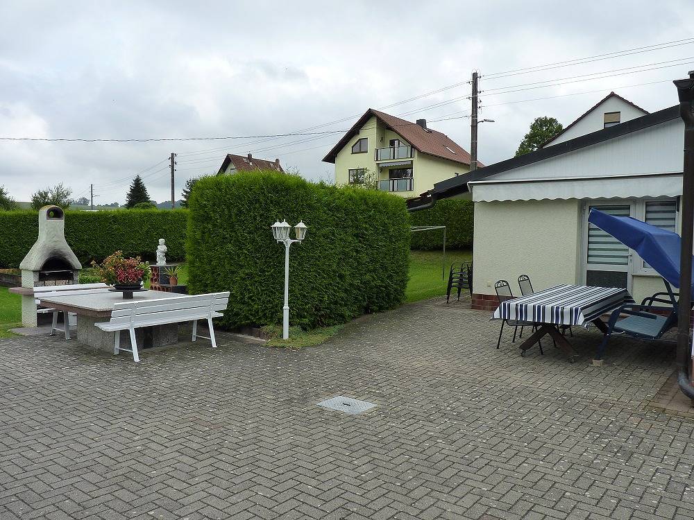 Ganze Ferienwohnung, Ferienhaus Messerschmidt - Ferienhaus Messerschmidt in Meiningen und Umgebung