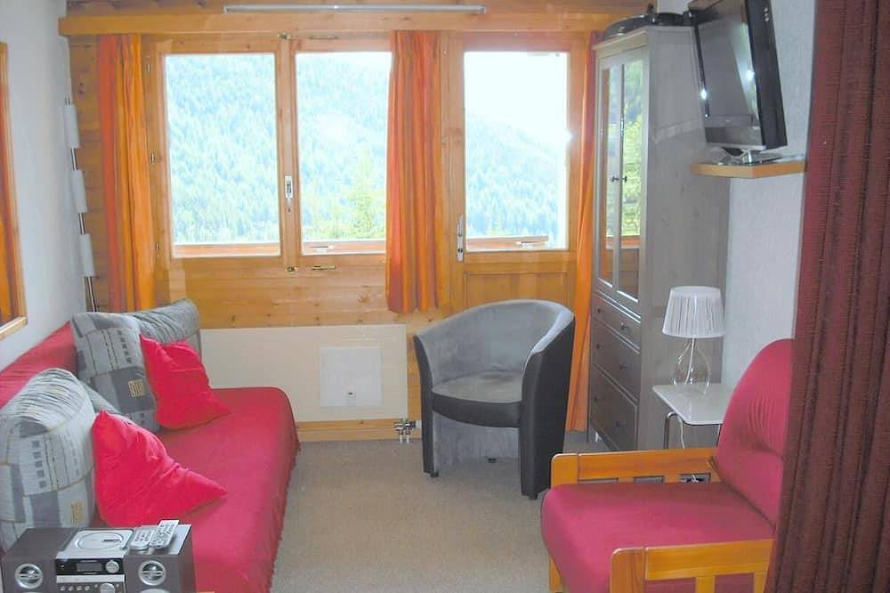 Ganze Wohnung, Aussen : Wohnung im 3. Stock eines Gebäudes, in Chandolin, für 2-4 Personen, Balkon mit Gartenmöbeln in Chandolin, Anniviers