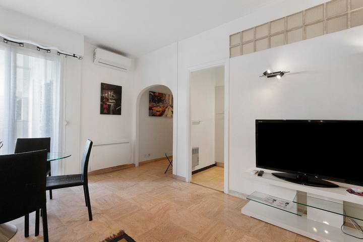 Apartamento entero, Apartamento 'Cannes Martinez One Bedroom' con aire acondicionado in Cannes, Costa mediterránea (Francia)