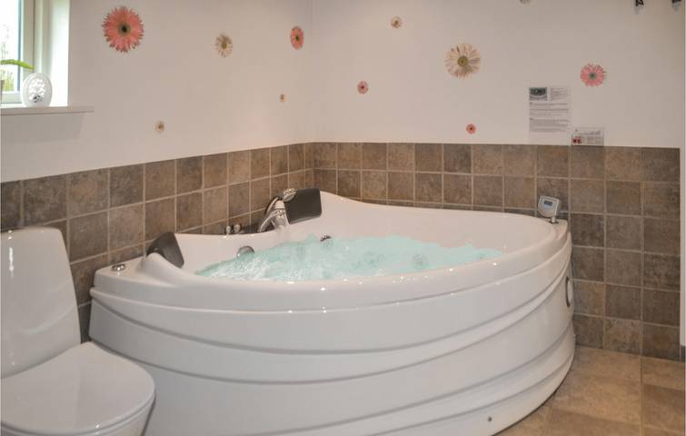 Ferienhaus für 8 Personen mit Whirlpool in Hovborg, Vejen