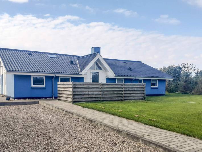 Ferienhaus für 12 Personen, mit Whirlpool und Terrasse sowie Pool und Sauna in Kærgården - 2