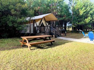 Camping for 3 Guests in Florence - Conway region, South Carolina, Picture 4