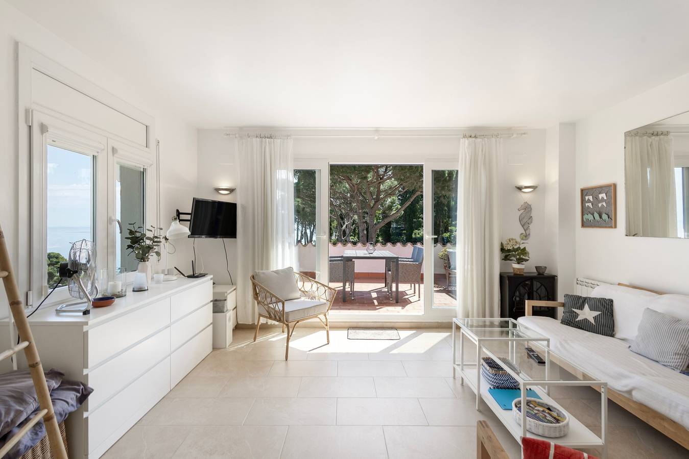 Apartamento entero, Apartamento con vistas al mar a 500mts. de la playa in Begur, Costa Brava