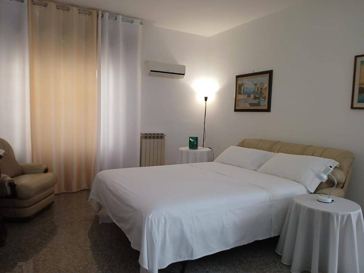 L'angolo di Rosa in Campofelice di Roccella, Provincia di Palermo
