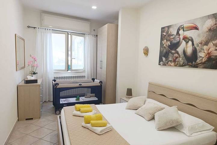 Appartamento intero, Appartamento privato a 5 minuti dal centro, lago e castello, ottimo per famiglie in Bracciano, Lago di Bracciano