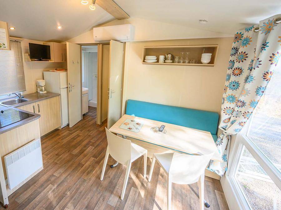 Camping Le Clos de Barbey  - Mobilheim 4 personen - Classic+ 2 Zimmer 25 m² in Bauduen, Brignoles Region