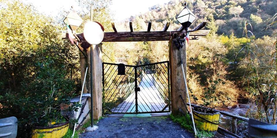 Location de vacances pour 4 personnes, avec jardin ainsi que vue et terrasse à Dolceacqua - 2