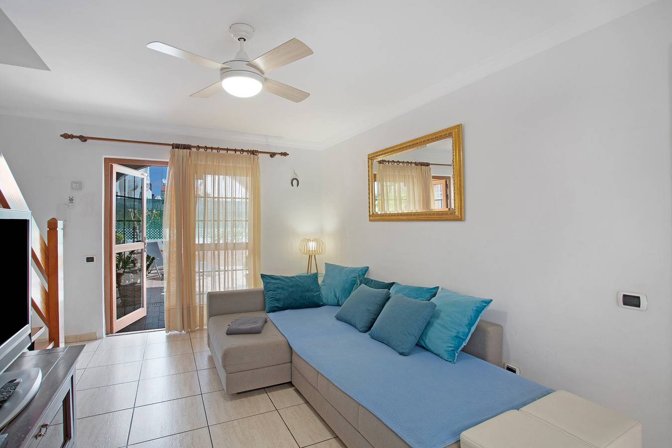 Ferienhaus 'Casa Familiar San Diego' mit Gemeinschaftspool, privater Terrasse & Wlan in Maspalomas, San Bartolomé de Tirajana