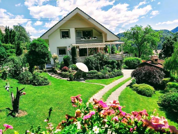 Holiday rental for 8 people, with garden and view in Bled