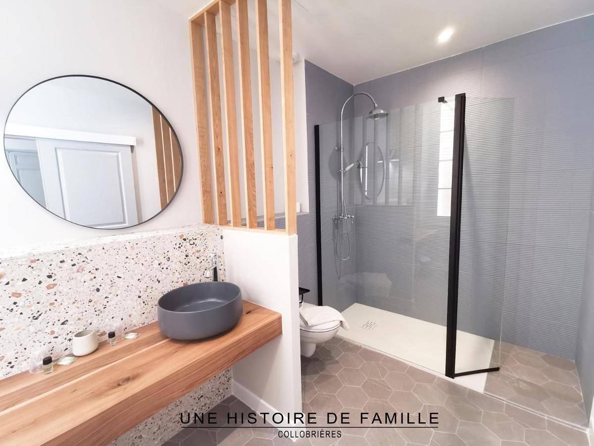 Une Histoire De Famille in Collobrières, Côte méditerranéenne (France)