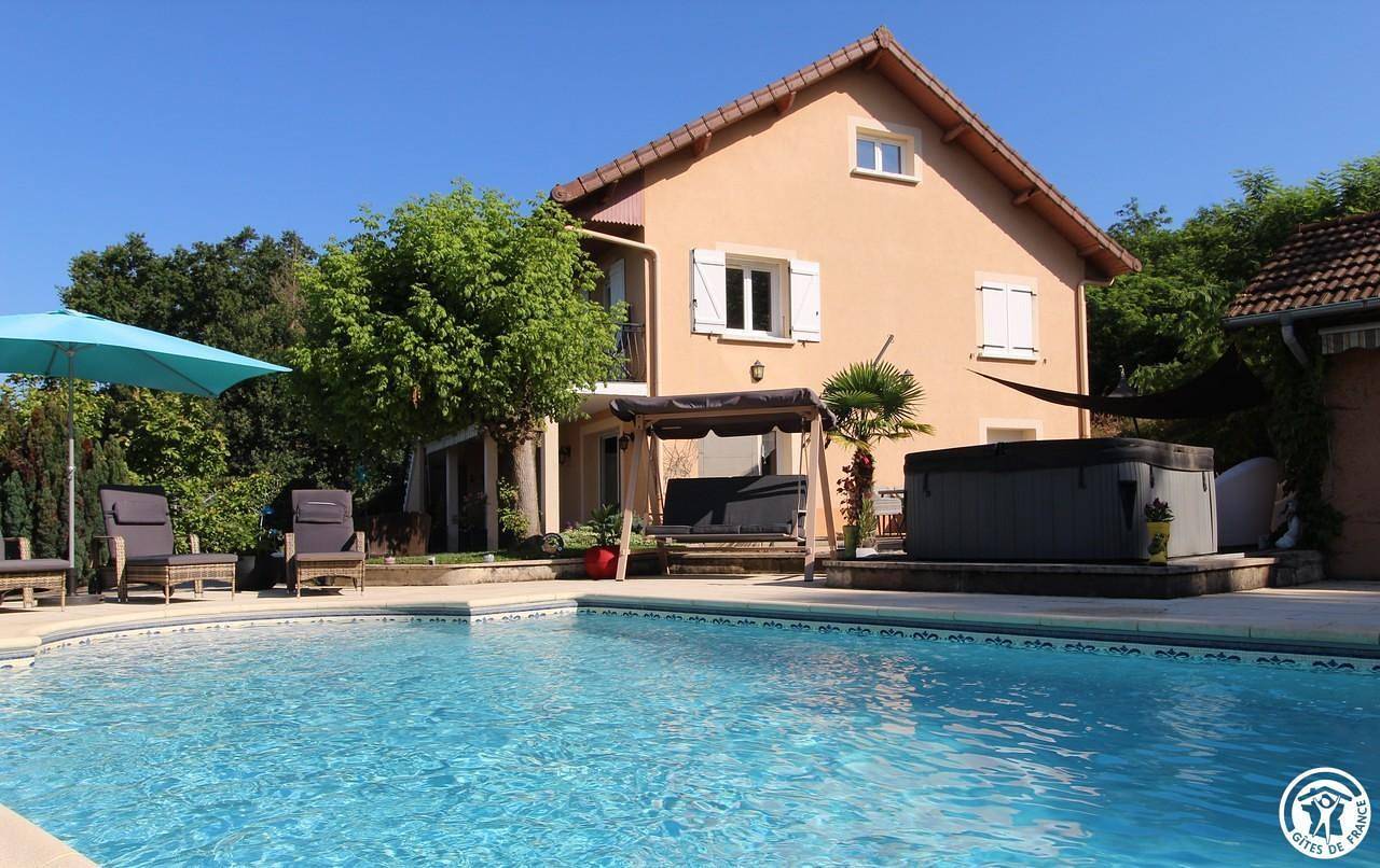 Les Montaines in Coligny, Région de Bourg-en-Bresse