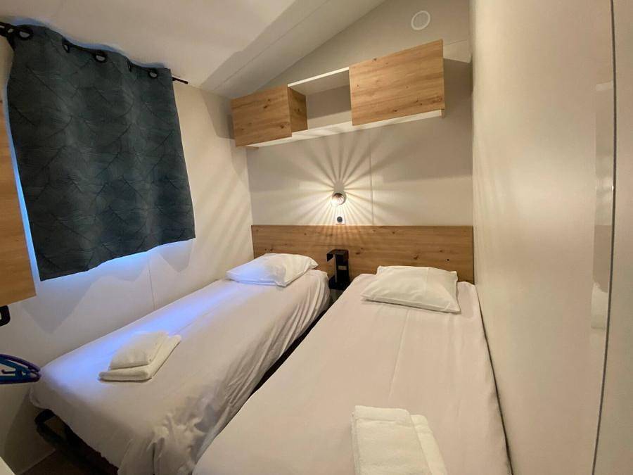 Camping l'Oasis Palavasienne - Mobilhome 6 personas - Mobil home | Confort | 3 Dormitorios | 6 Pers | Terraza individual | Aire acondicionado | Tv in Lattes, Costa mediterránea (Francia)