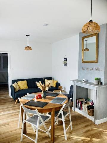 Gîte pour 4 personnes, avec vue et jardin à Montfort-le-Gesnois