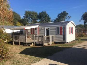 Camping pour 6 personnes, avec terrasse et piscine dans le Golfe du Morbihan