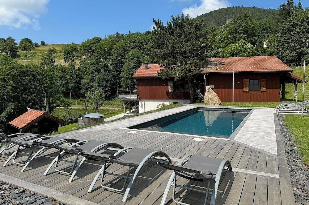 Chalet du Pommery, Vosges, bain nordique, sauna, piscine in Bussang, Parc naturel régional des Ballons des Vosges