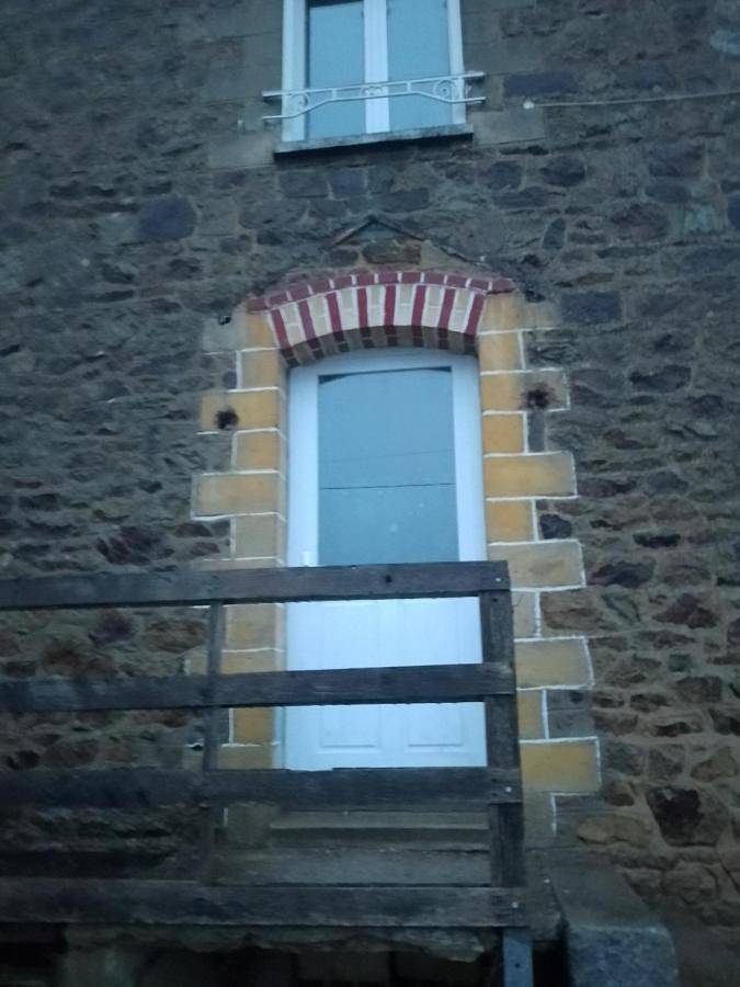 Gîte pour 5 personnes à Montreuil-sur-Ille - 2