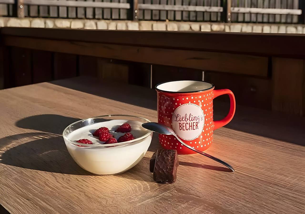 Ganze Wohnung, Apartment „Lechnerhof Appartement Enzian“ mit Bergblick, privater Terrasse & Wlan in Schenna, Passeiertal