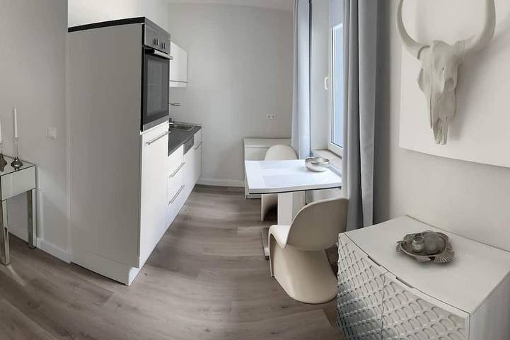 Ganze Wohnung, Living in Ohligs Studio in Solingen, Bergisches Land