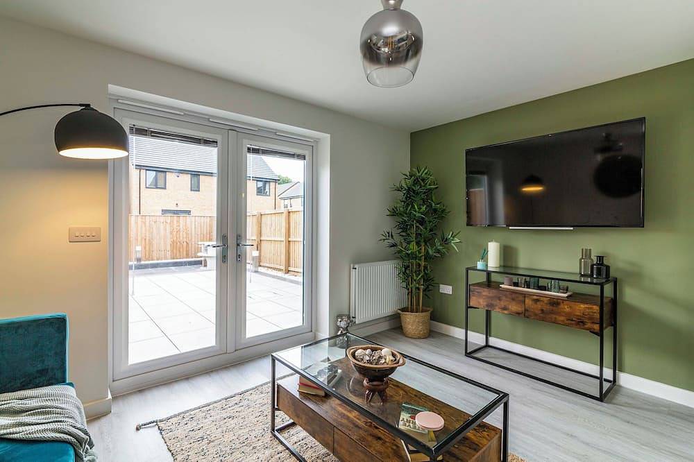 A homely, open 2bed self contained House w/ parking in Nottingham, Midlands del Este