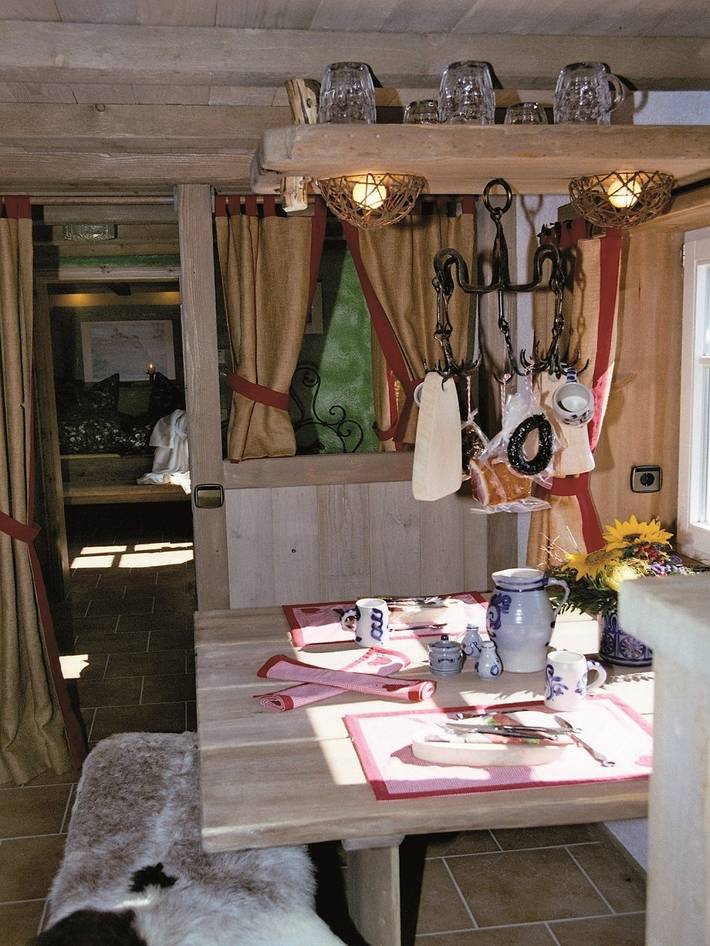 Ferienwohnung für 4 Personen, mit Balkon und Balkon/Terrasse sowie Terrasse und Garten in Schwäbische Alb - 3