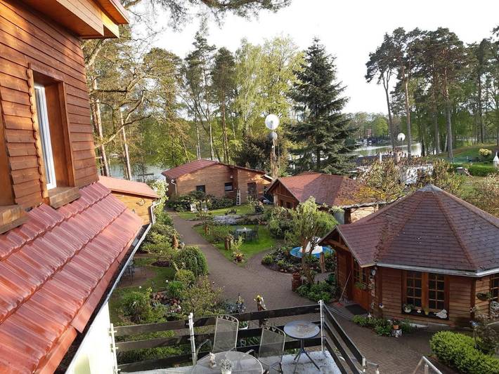 Ferienhaus für 4 Personen, mit Terrasse und Garten sowie Seeblick und Ausblick in Fürstenberg/Havel - 2
