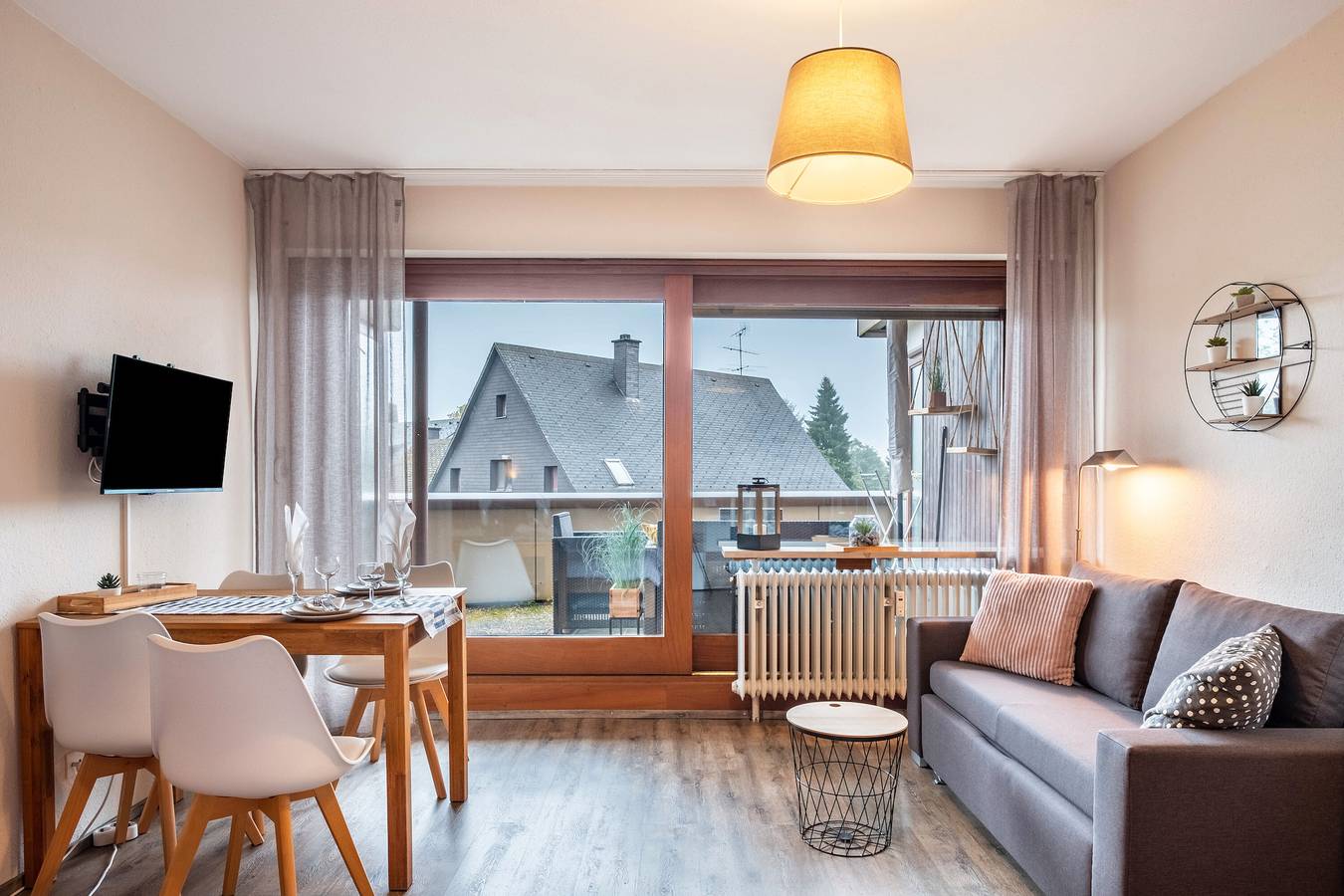 Entire apartment, Apartment "Dream" with Mountain View, Balcony and Wi-Fi in Schönwald im Schwarzwald, Southern Black Forest