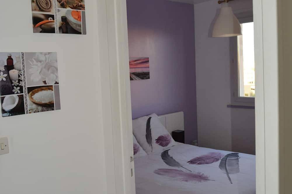 Appartement entier, Appart tout confort 50m²-clim, wifi, balcon, parking sécurisé, proche métro in Villeurbanne, Lyon et ses environs