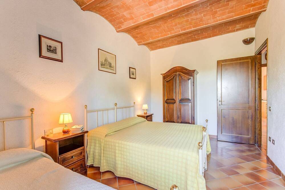 Gemütliches Bauernhaus mit Pool in Varna (Toskana), Gambassi Terme