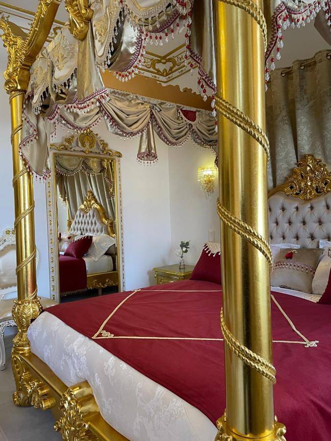 Deluxe Family Suite in Narbonne, Côte méditerranéenne (France)