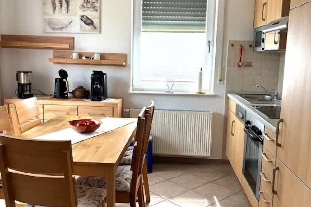 Tolles Haus mit Blick über Wiesen und Felder. Hunde erlaubt (Aufpreis) in Nesse, Dornum