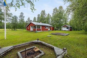 Ferienhaus für 5 Personen, mit Ausblick und Garten sowie Sauna, mit Haustier in Lappland (Schweden)