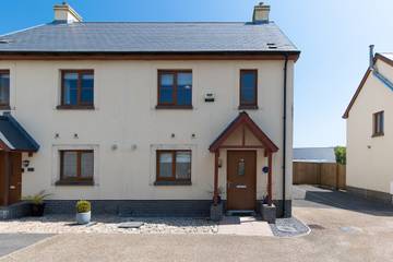 Glamping for 5 People in Pembrokeshire, South-Wales, Photo 3