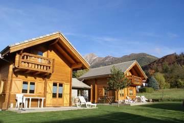 Gîte pour 5 personnes, avec jardin et vue à Saint-Léger-les-Mélèzes