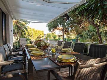 Villa for 14 People in Sitges, Costa del Garraf, Photo 2