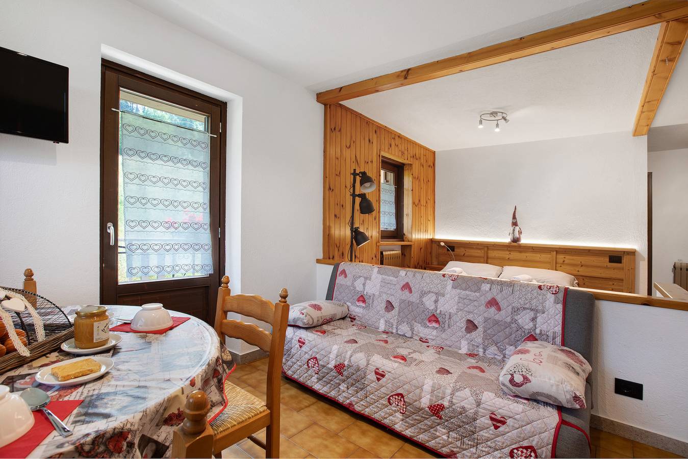 Maison de vacances 'Le Cré Appartamento 2' avec vue sur la montagne, jardin partagé et Wi-Fi in Plan d'Introd, Comune di Introd