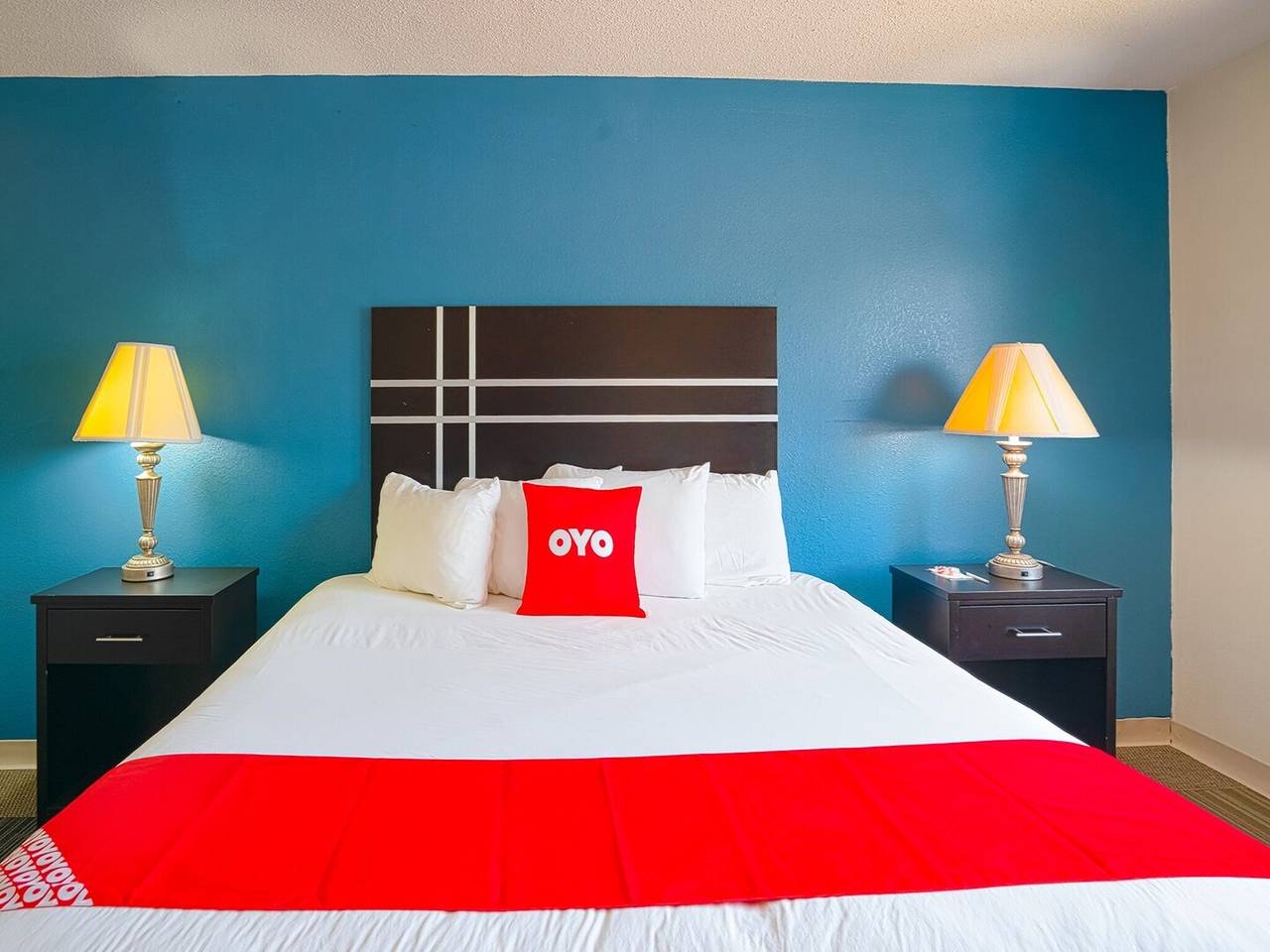 Entire apartment, King Bed | Non smoking in Minnesota
