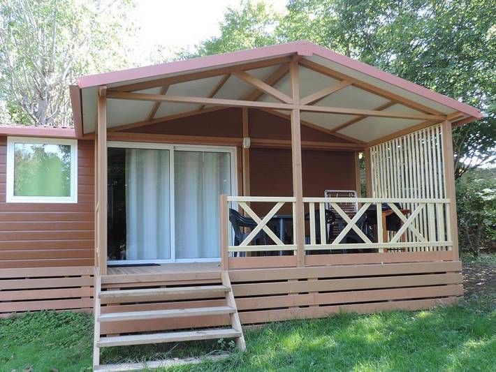 Chalet pour 6 personnes, avec bassin pour enfant, animaux acceptés dans la Loire - 2