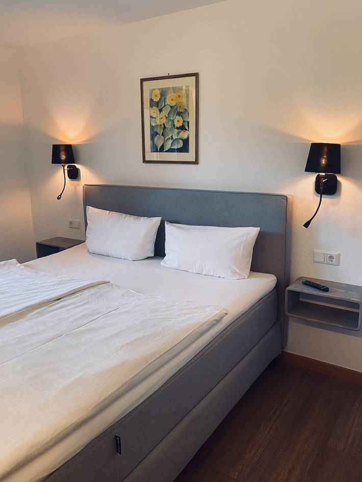 Hotel für 3 Personen, mit Balkon und Terrasse sowie Garten in Rosenheim - 3