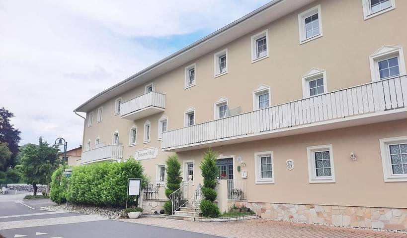 BnB für 3 Personen, mit Garten und Balkon sowie Ausblick in der Oststeiermark