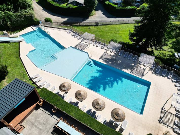 Camping für 5 Personen, mit Terrasse, mit Haustier in Midi-Pyrenäen - 2