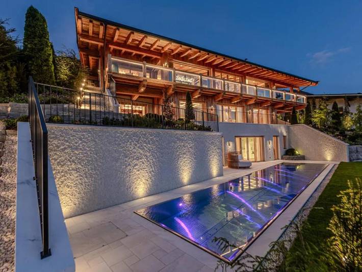 Ferienwohnung für 12 Personen, mit Sauna und Pool sowie Terrasse und Whirlpool - 1