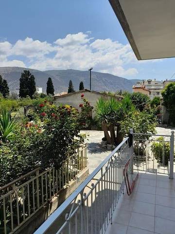 Gîte pour 2 personnes, avec jardin dans Itéa