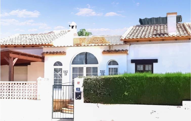 Ferienhaus für 6 Personen, mit Terrasse und Garten sowie Sauna und Seeblick in Ciudad Quesada